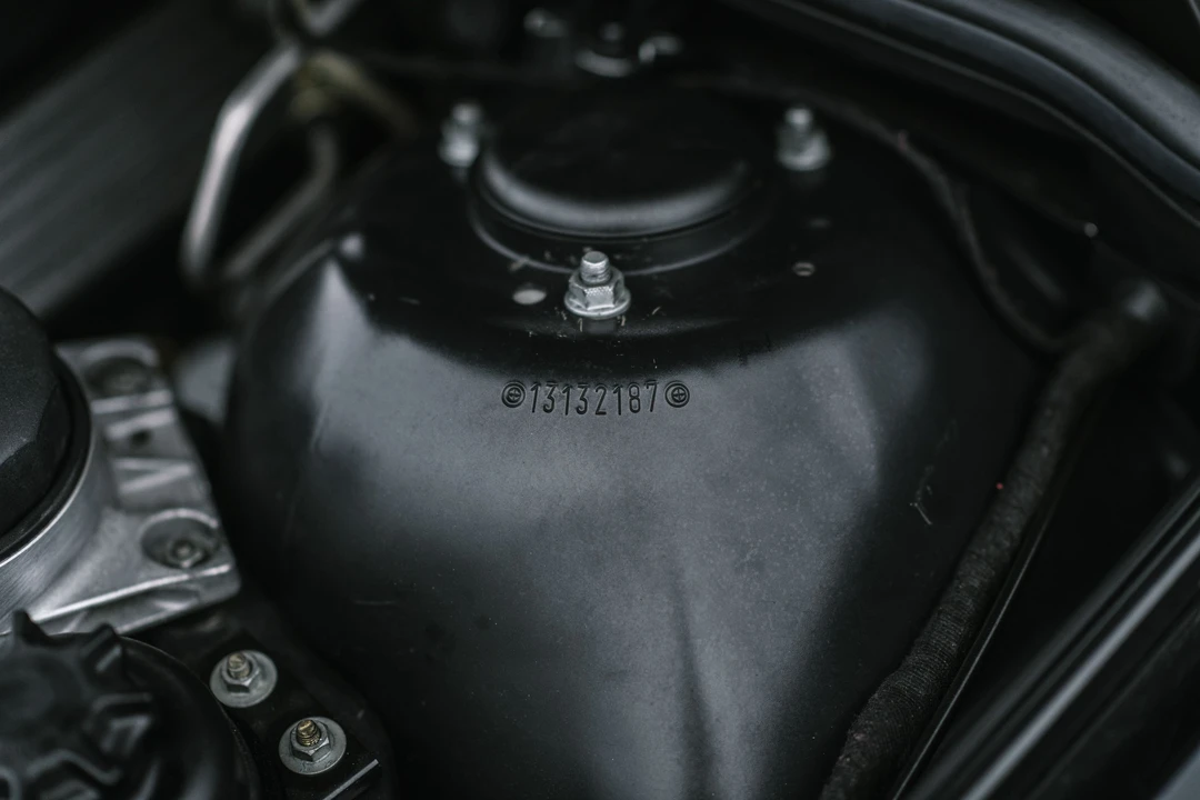 2002 BMW E39 M5 - Image 30 of 31