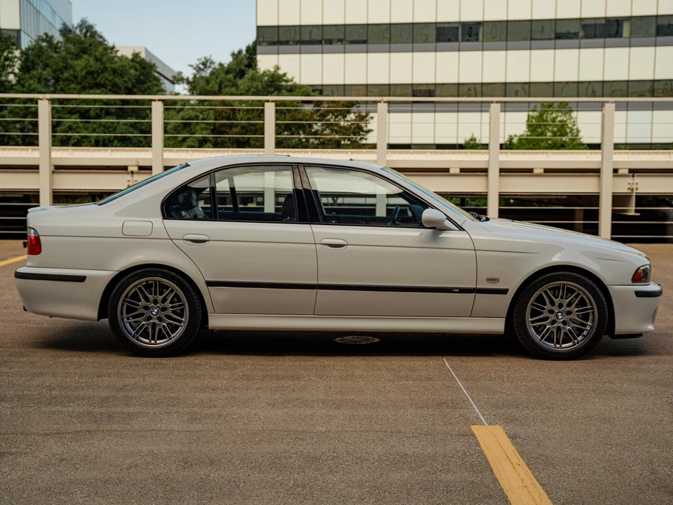 2002 BMW E39 M5 - Image 19 of 31