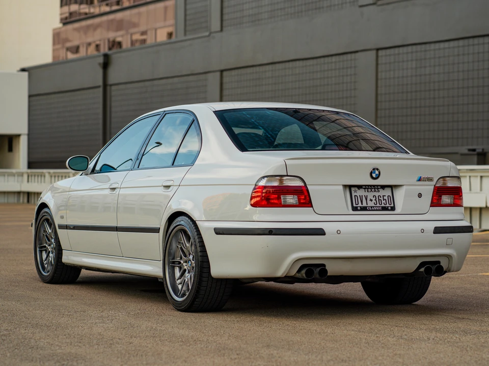 2002 BMW E39 M5 - Image 14 of 31