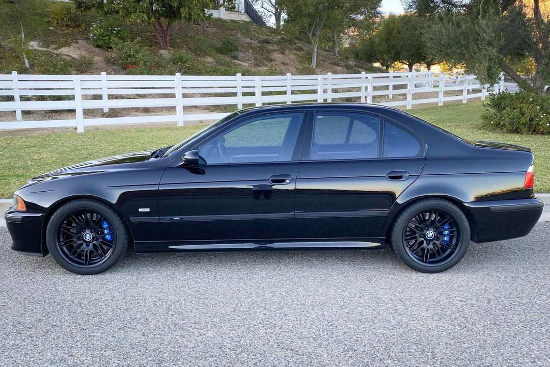 2002 BMW E39 M5 - Image 3 of 3