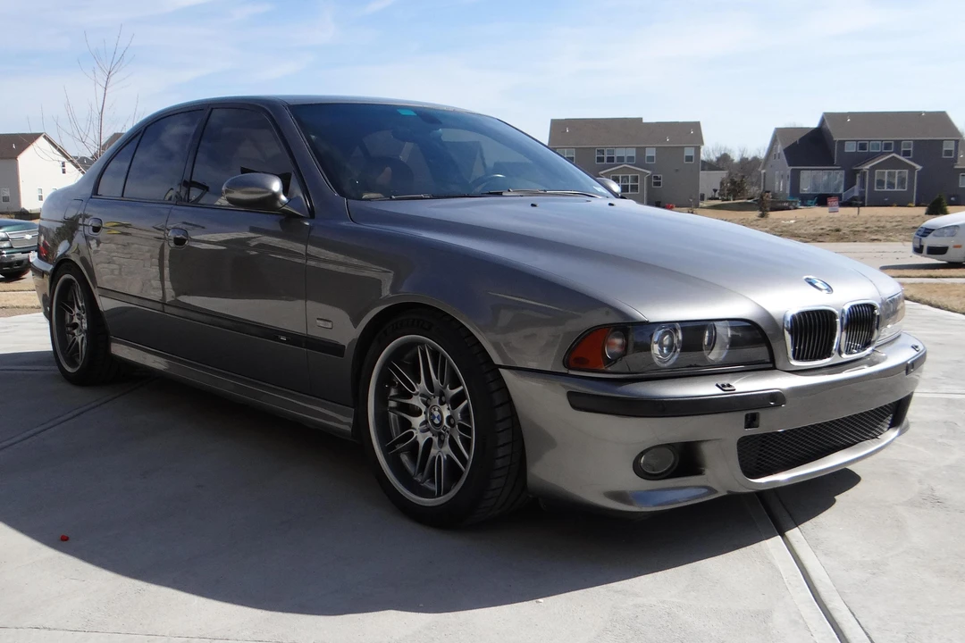 2002 BMW E39 M5 - Image 9 of 31