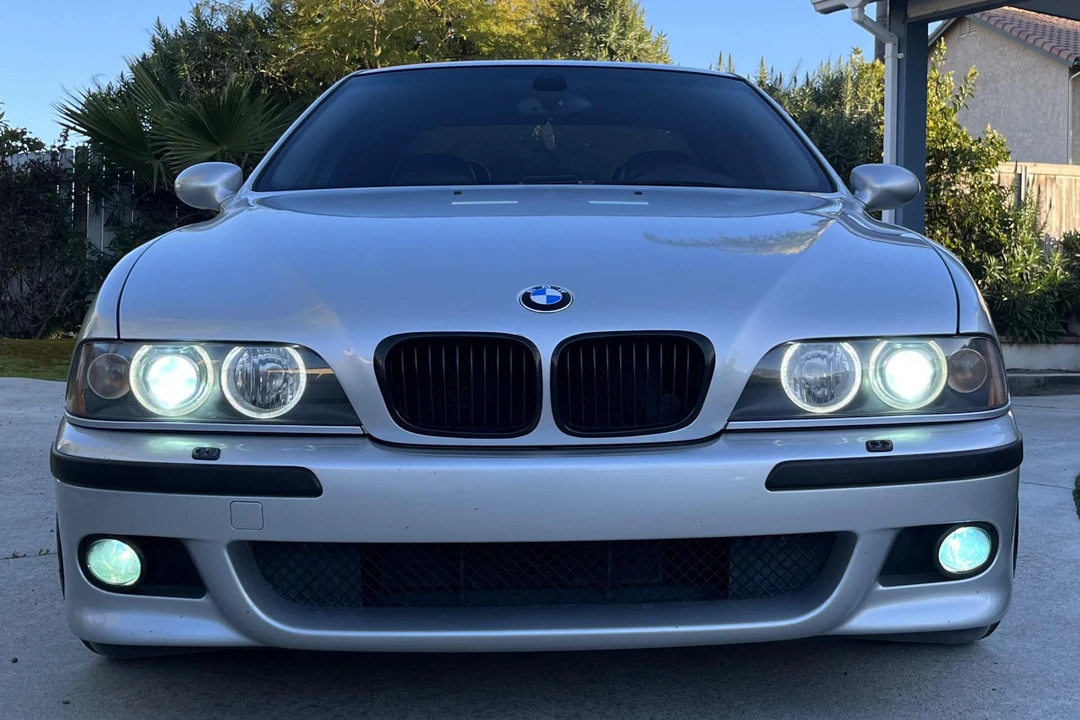 2002 BMW E39 M5 - Image 2 of 5