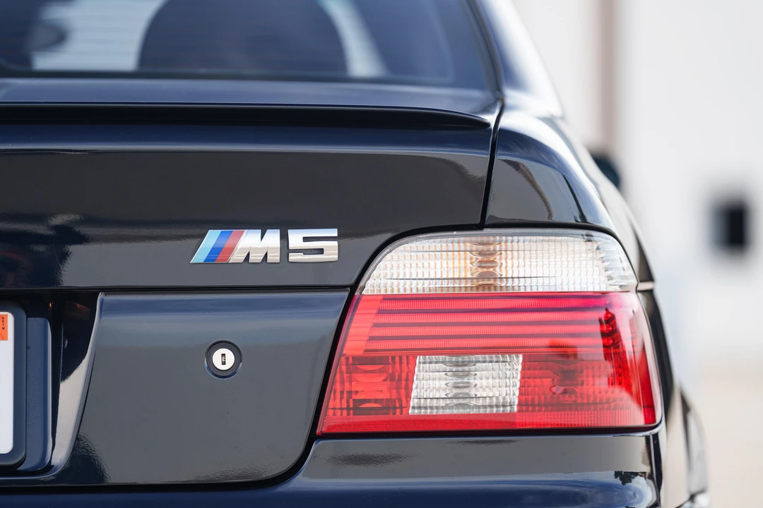 2002 BMW E39 M5 - Image 28 of 31