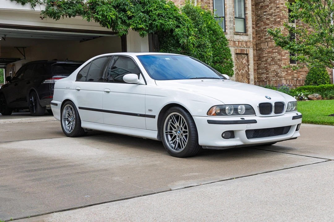 2002 BMW E39 M5 - Image 2 of 31