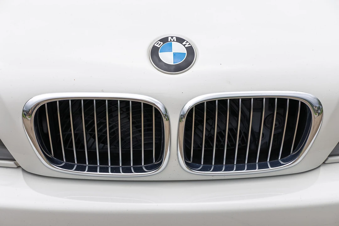 2002 BMW E39 M5 - Image 25 of 31