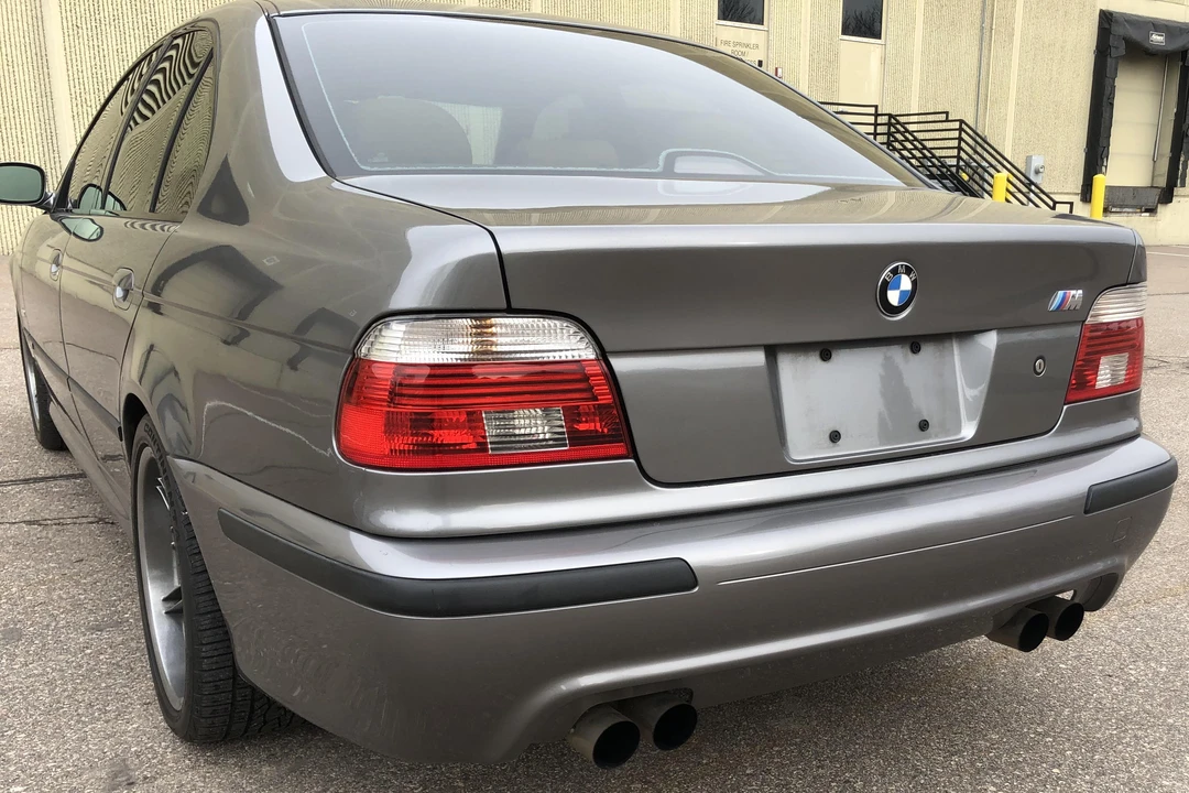 2002 BMW E39 M5 - Image 17 of 31