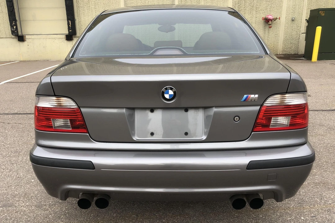 2002 BMW E39 M5 - Image 19 of 31