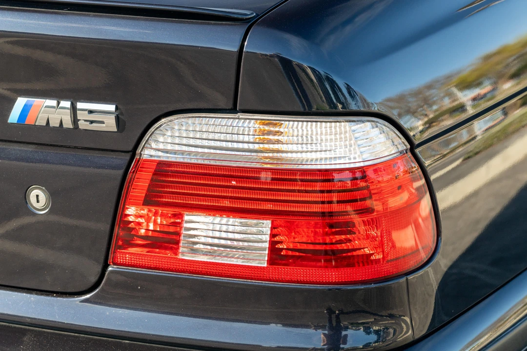 2002 BMW E39 M5 - Image 17 of 31
