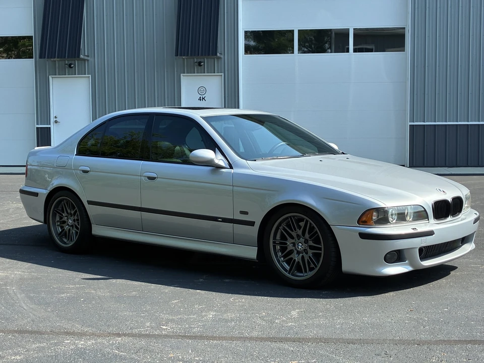2002 BMW E39 M5 - Image 8 of 31