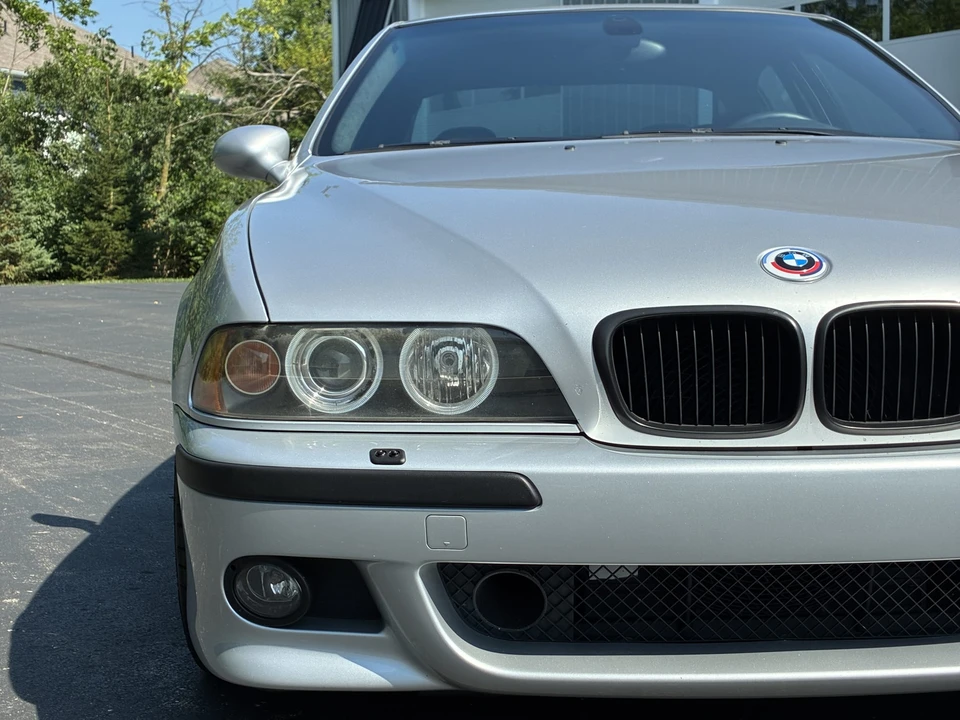 2002 BMW E39 M5 - Image 28 of 31