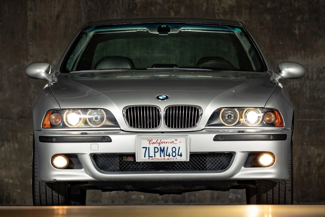 2002 BMW E39 M5 - Image 2 of 31