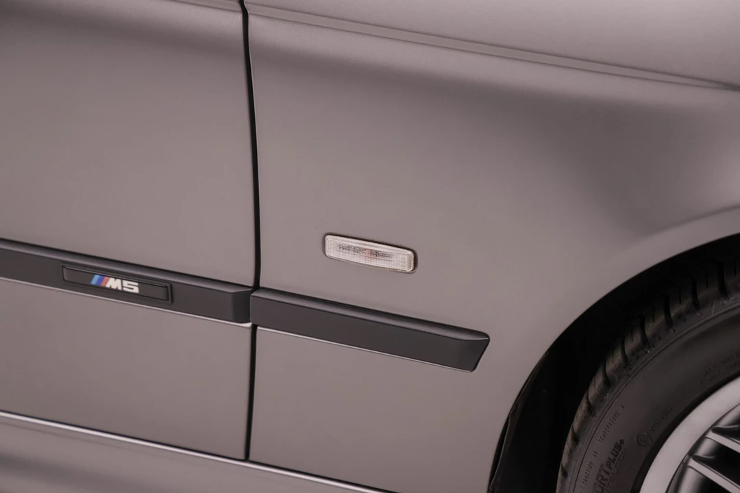 2002 BMW E39 M5 - Image 17 of 31