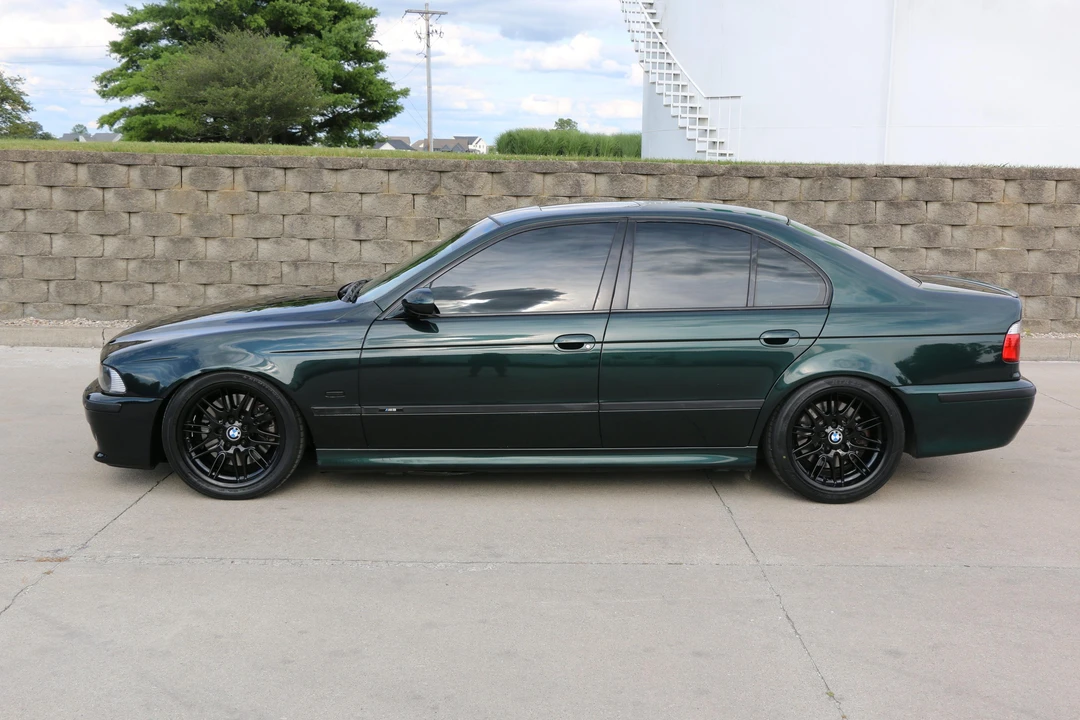 2002 BMW E39 M5 - Image 8 of 31