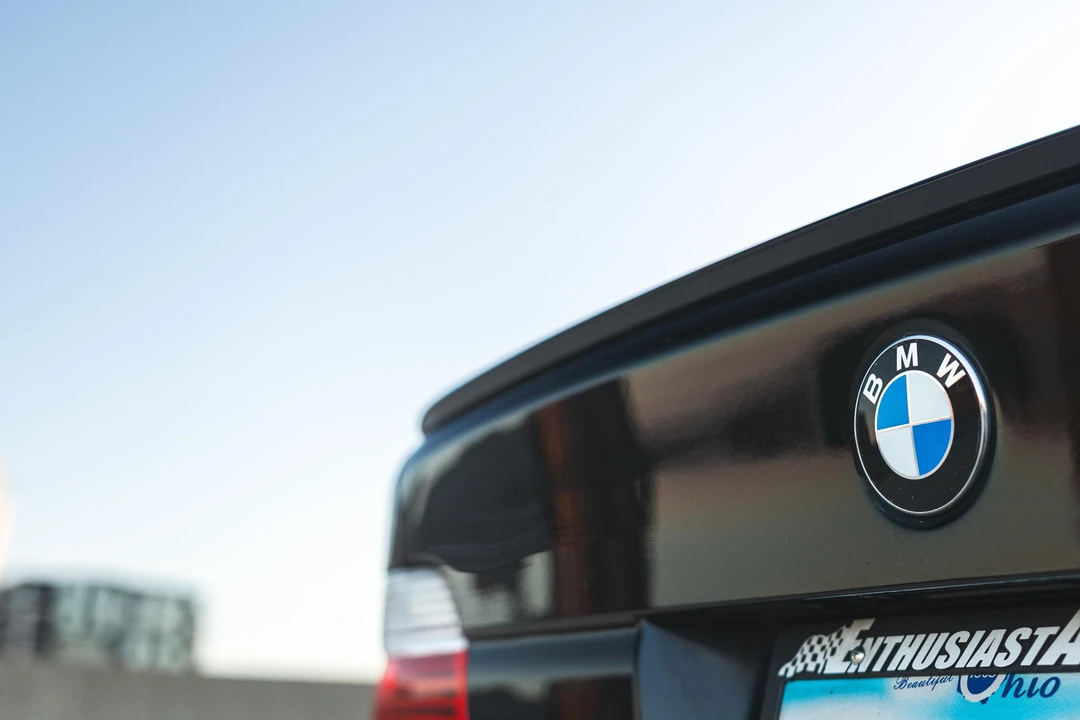 2002 BMW E39 M5 - Image 27 of 31