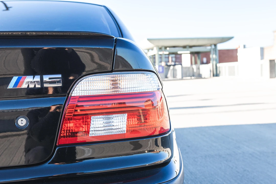 2002 BMW E39 M5 - Image 30 of 31