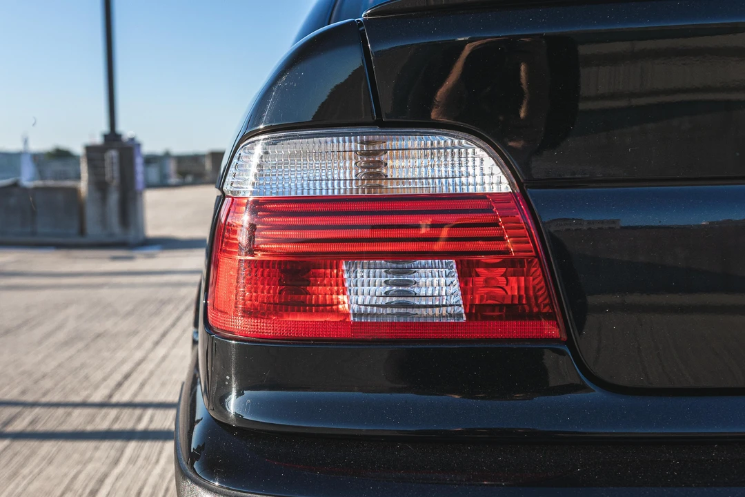 2002 BMW E39 M5 - Image 25 of 31