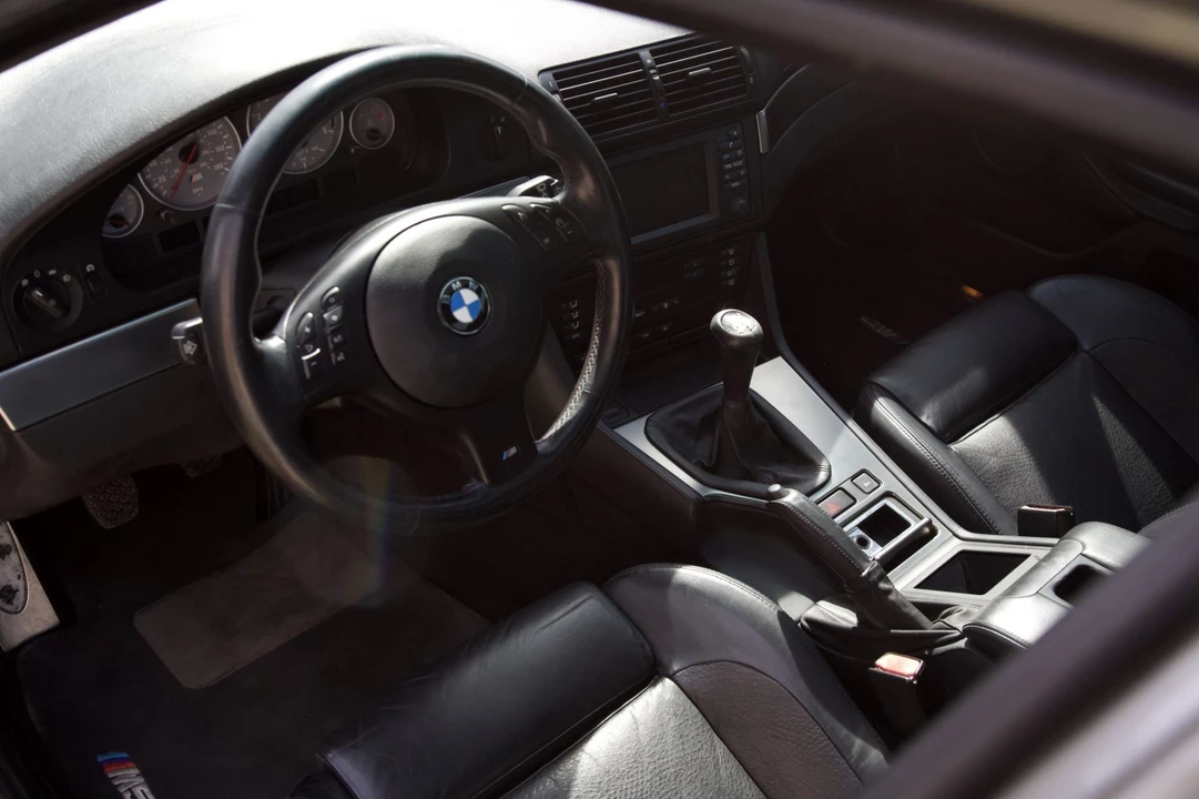 2002 BMW E39 M5 - Image 5 of 10