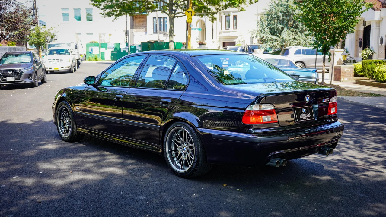 2002 BMW E39 M5 - Image 6 of 31