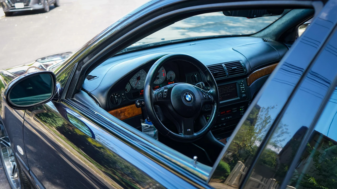 2002 BMW E39 M5 - Image 20 of 31