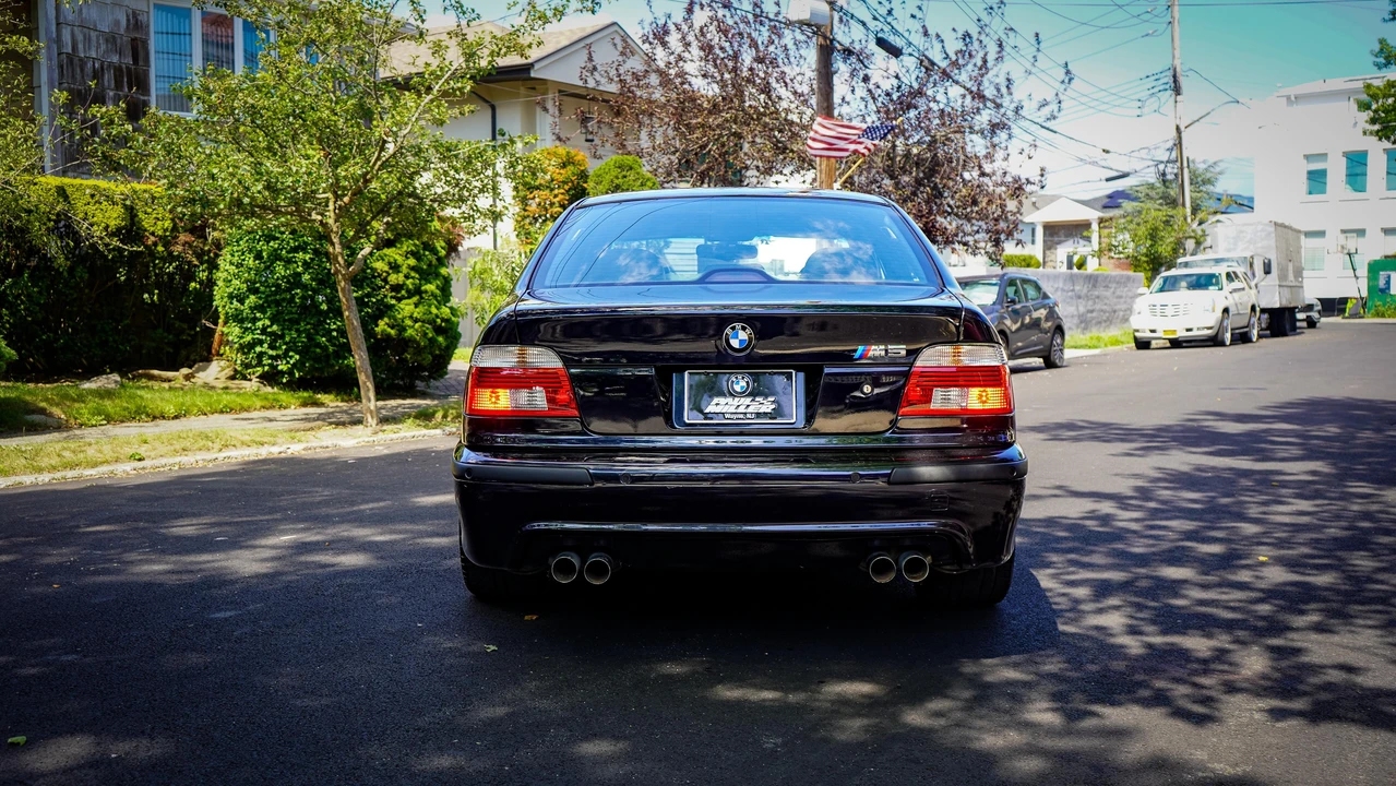 2002 BMW E39 M5 - Image 8 of 31