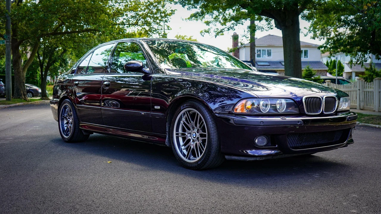 2002 BMW E39 M5 - Image 10 of 31