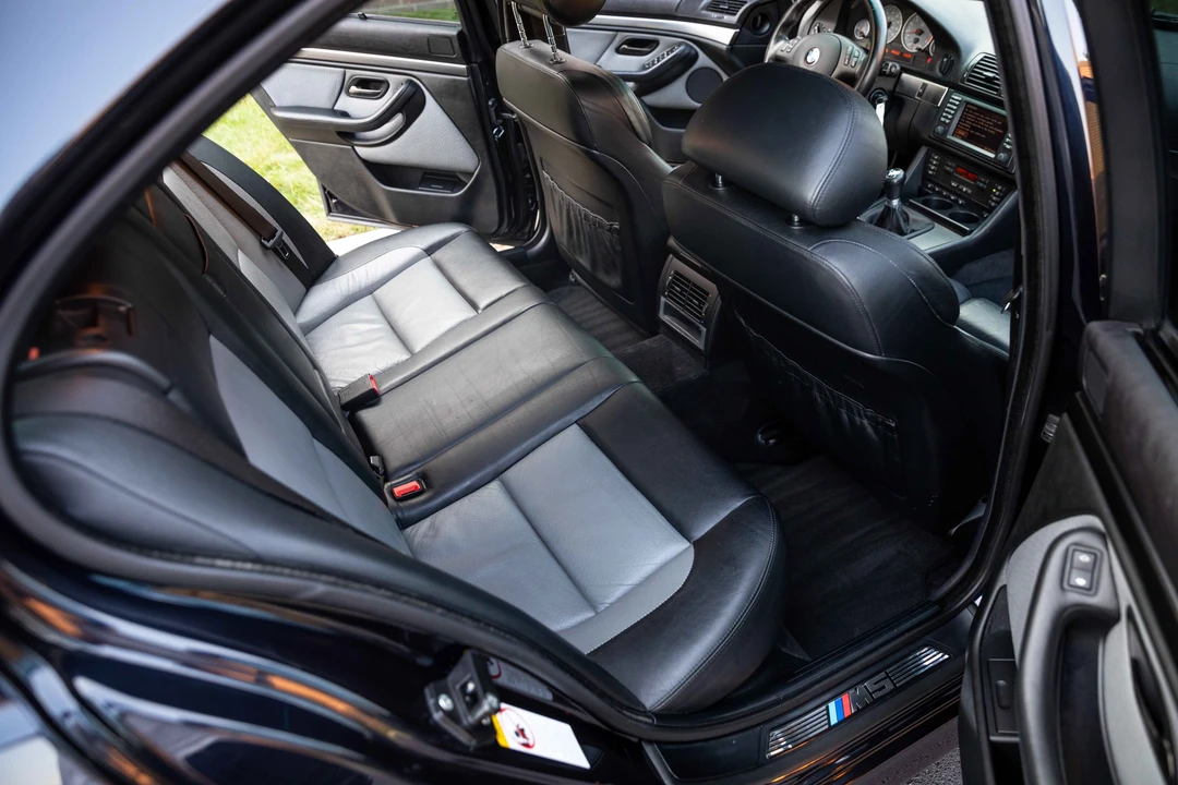 2002 BMW E39 M5 - Image 27 of 31
