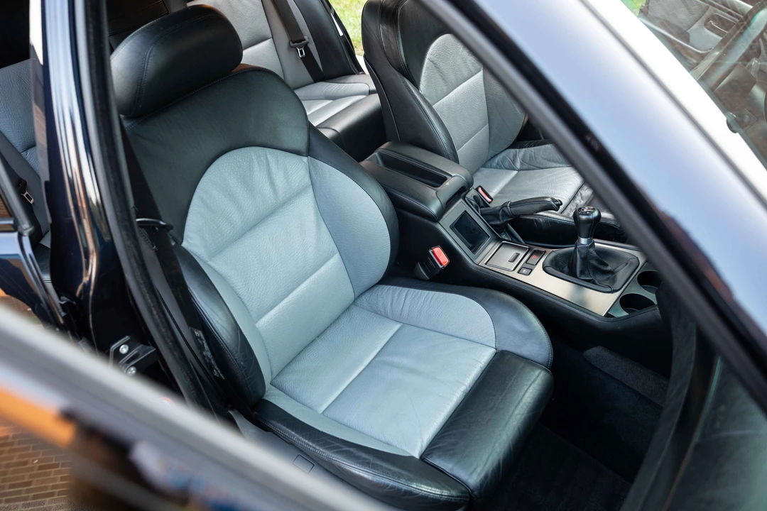 2002 BMW E39 M5 - Image 28 of 31