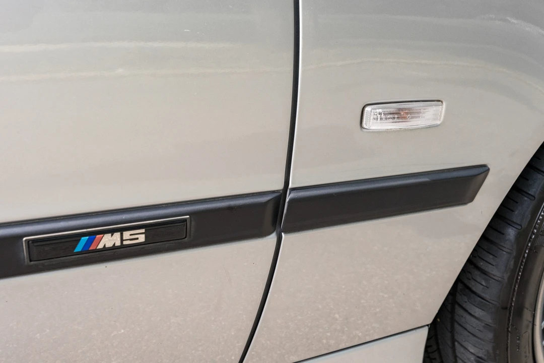 2002 BMW E39 M5 - Image 30 of 31