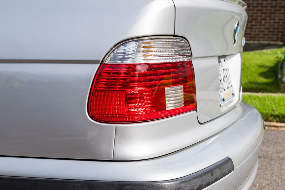 2002 BMW E39 M5 - Image 13 of 31