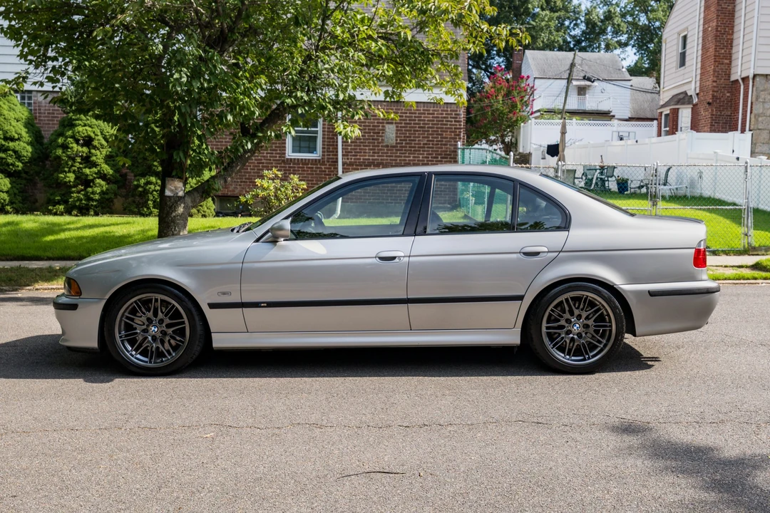 2002 BMW E39 M5 - Image 8 of 31