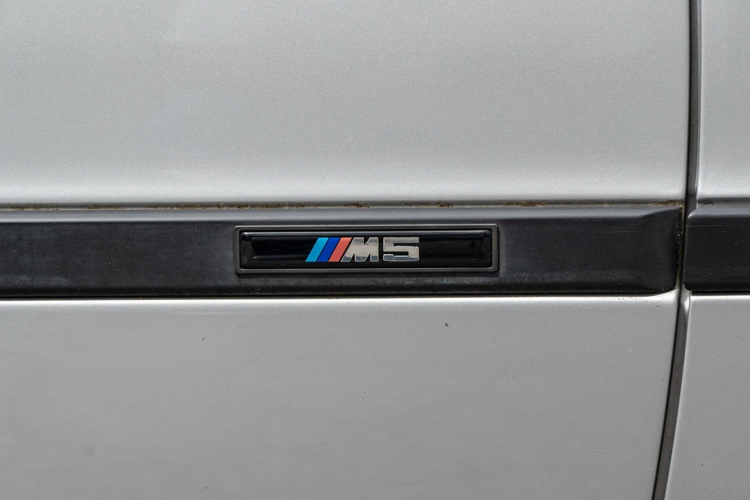 2002 BMW E39 M5 - Image 27 of 31