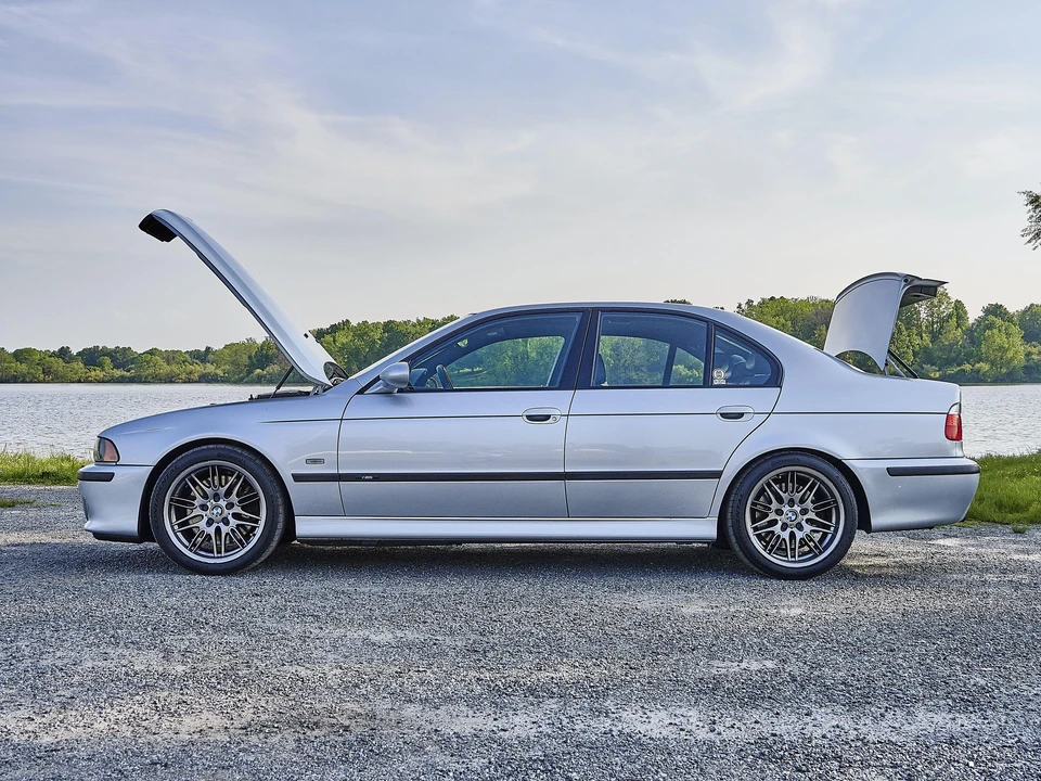 2002 BMW E39 M5 - Image 18 of 31