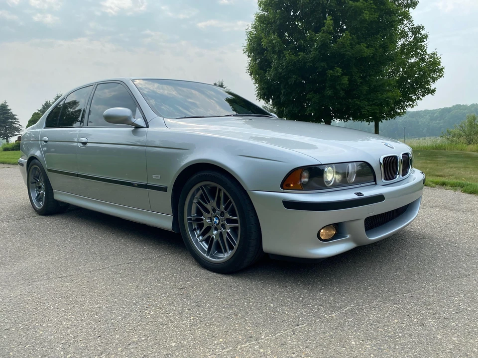 2002 BMW E39 M5 - Image 12 of 31