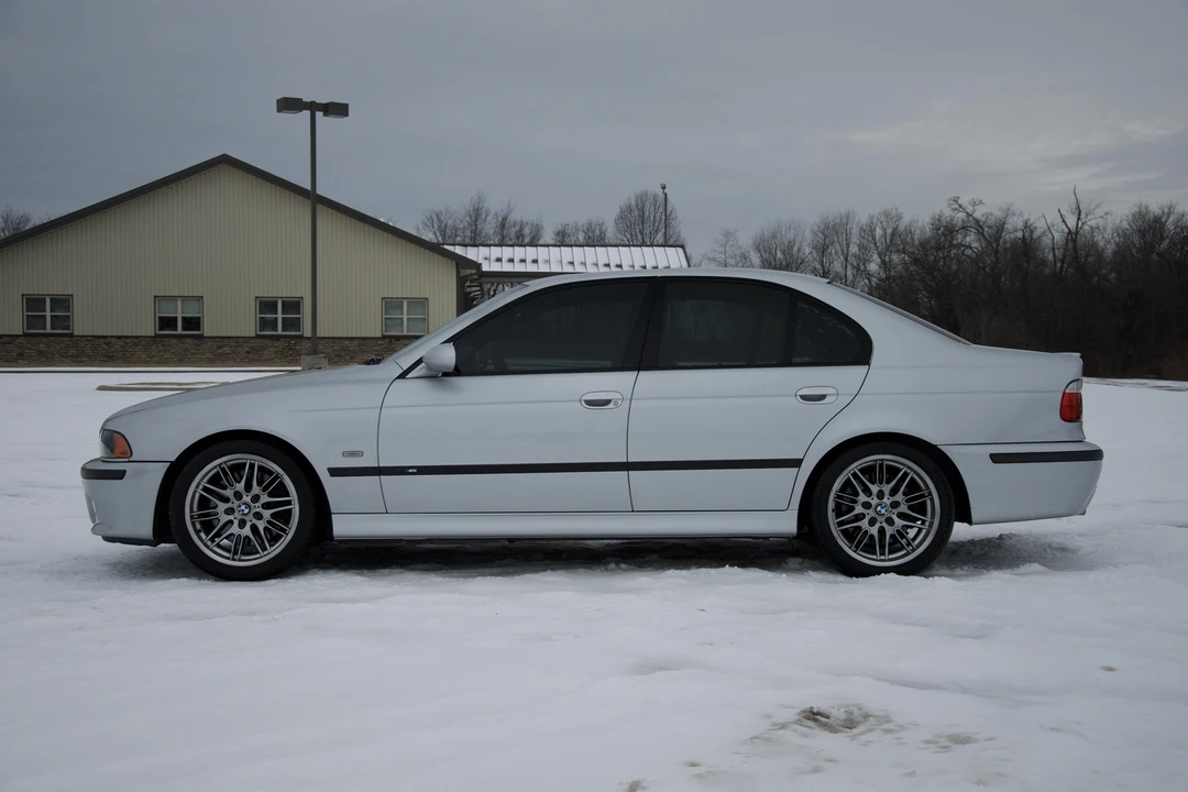 2002 BMW E39 M5 - Image 9 of 31