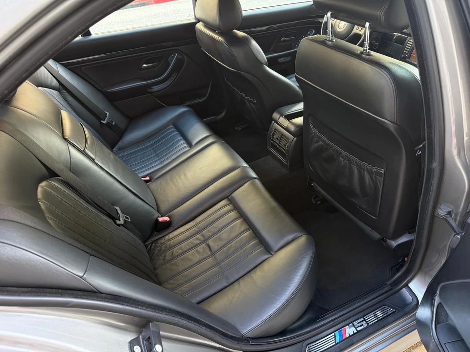 2002 BMW E39 M5 - Image 27 of 31