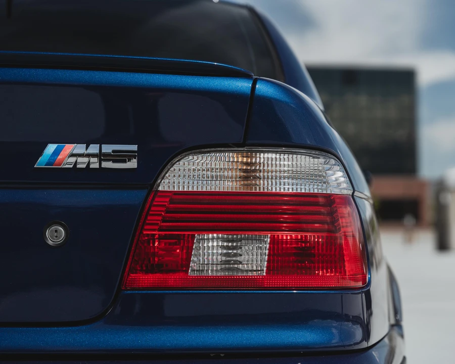 2002 BMW E39 M5 - Image 27 of 31