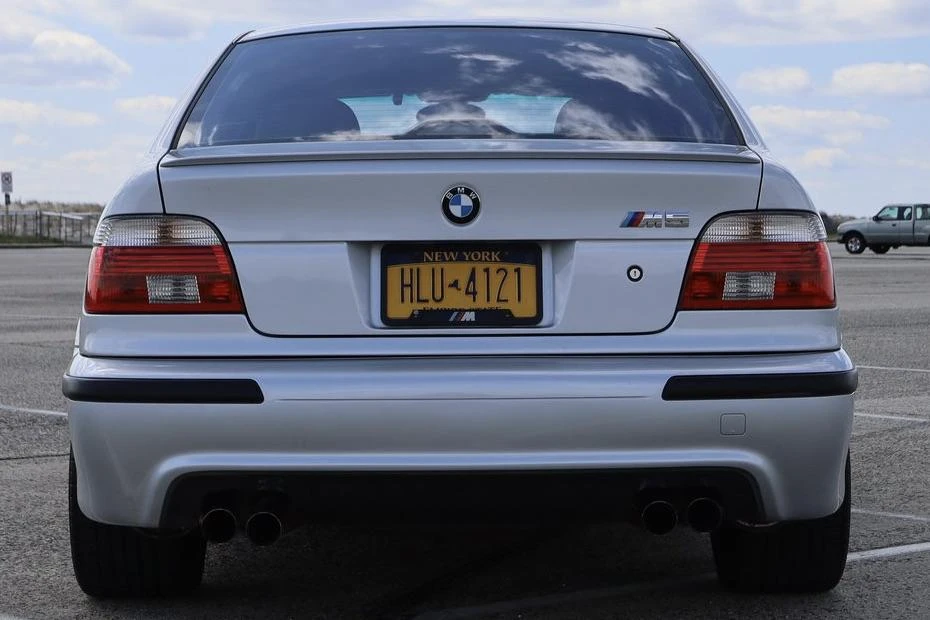 2002 BMW E39 M5 - Image 5 of 6
