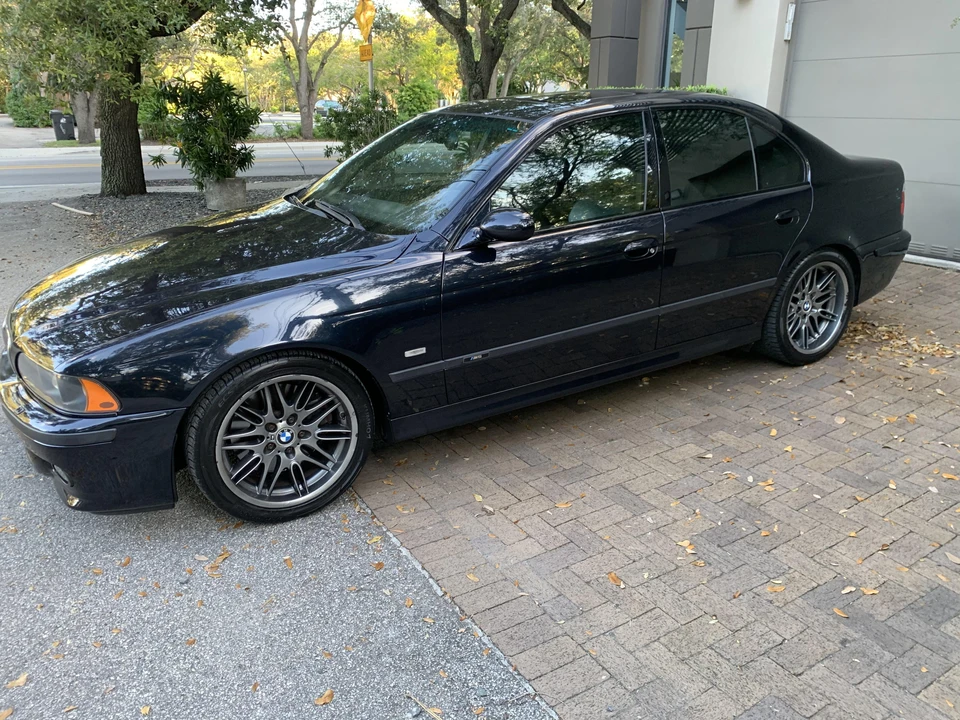 2002 BMW E39 M5 - Image 10 of 31