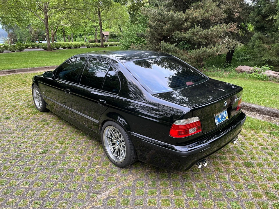 2002 BMW E39 M5 - Image 14 of 31