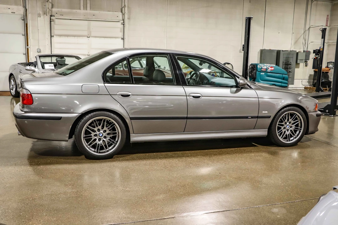 2002 BMW E39 M5 - Image 19 of 31
