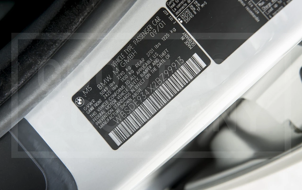 2002 BMW E39 M5 - Image 19 of 22