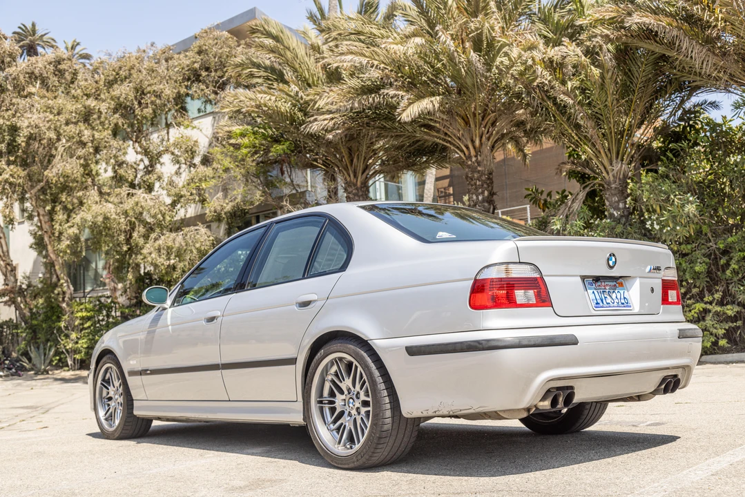 2002 BMW E39 M5 - Image 14 of 31
