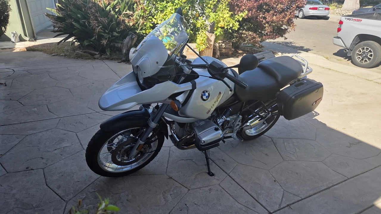 2002 BMW R1100 & R1150 & R1200 & R1250 & R1300 - Image 3 of 31