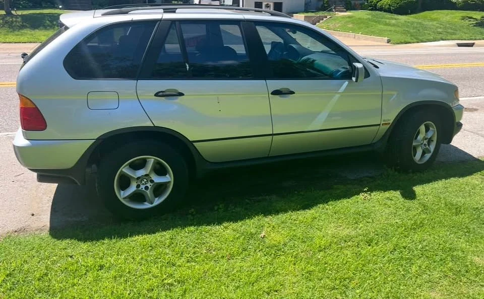 2002 BMW E53 X5 - Image 2 of 7