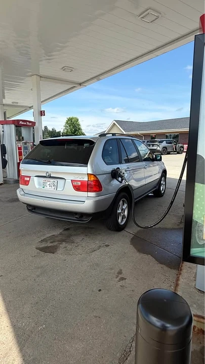 2002 BMW E53 X5 - Image 3 of 4
