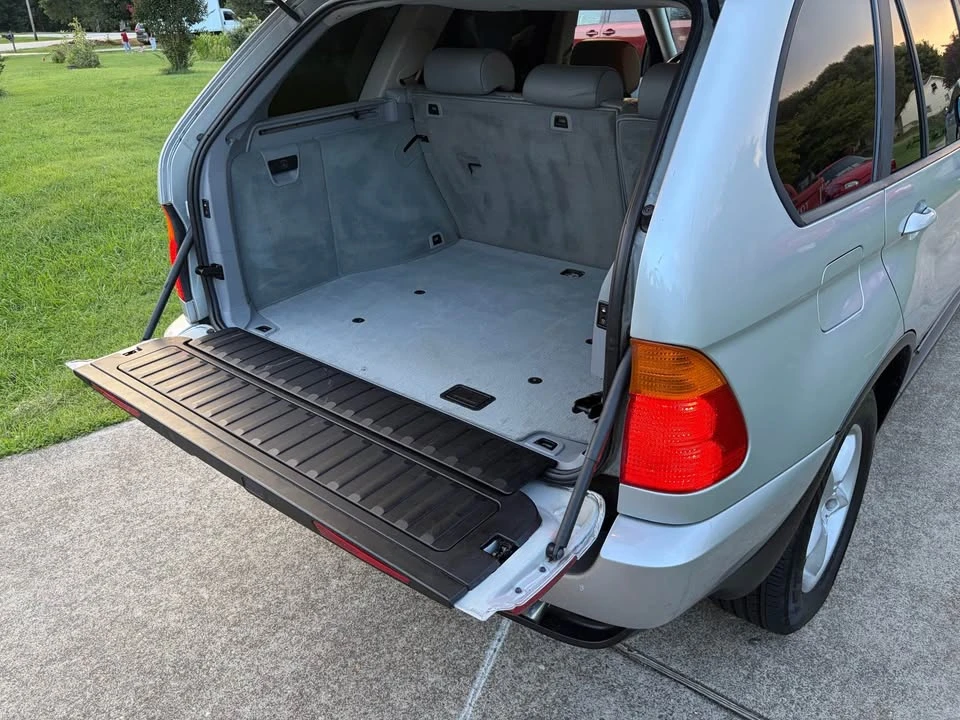 2002 BMW E53 X5 - Image 8 of 13