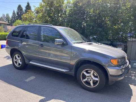 2002 BMW X5 3.0i