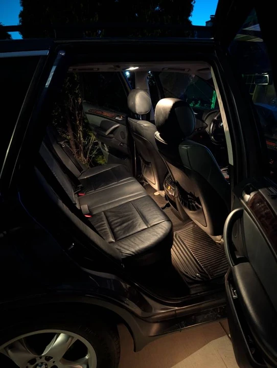 2002 BMW E53 X5 - Image 8 of 9
