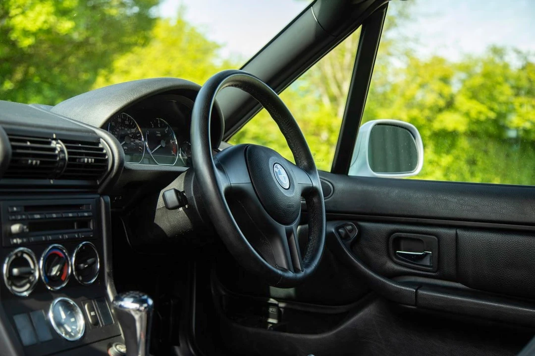 2002 BMW Z3 Roadster - Image 20 of 30