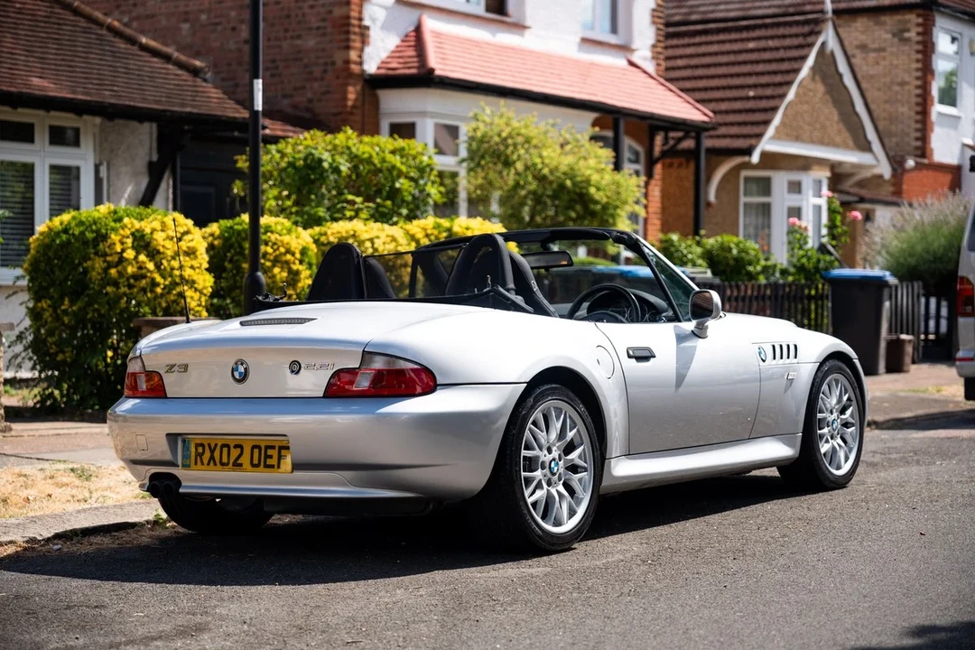 2002 BMW Z3 Roadster - Image 18 of 31
